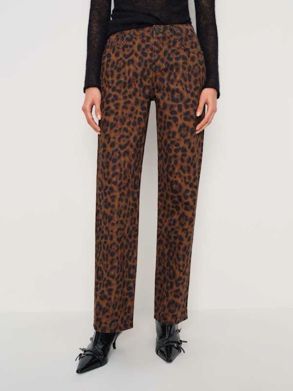REFORMATION CHARLEE leopard print low rise straight leg jeans size 24 NEW